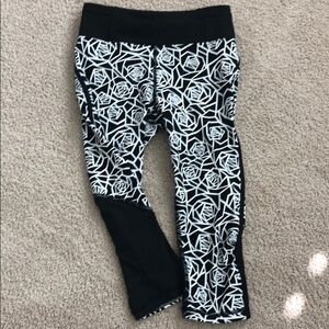 Lululemon Leggings Cropped Pants